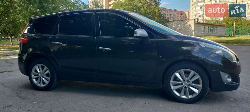 Минивэн Renault Grand Scenic 2010 в Белой Церкви