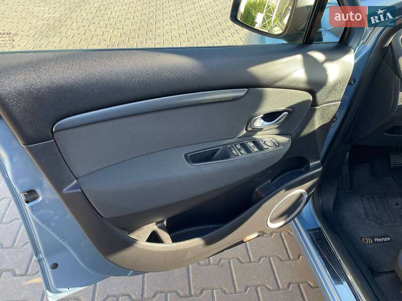 Минивэн Renault Grand Scenic 2009 в Луцке