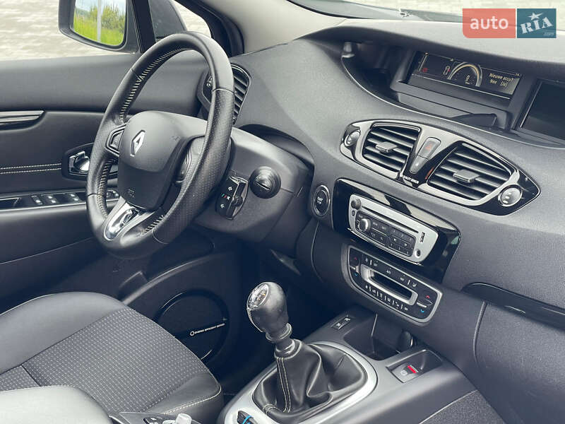 Мінівен Renault Grand Scenic 2013 в Луцьку