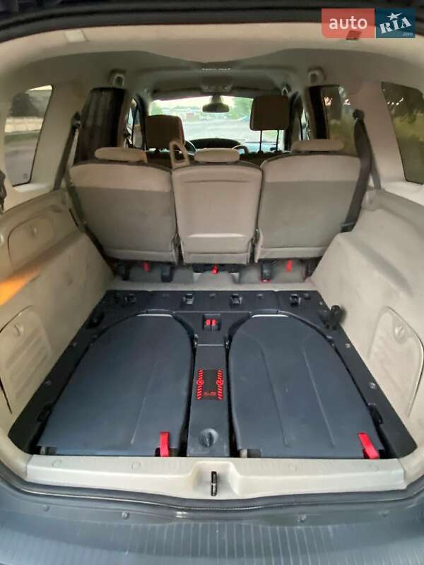 Мінівен Renault Grand Scenic 2004 в Вінниці