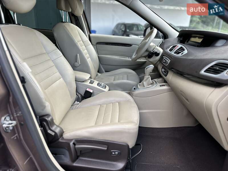 Минивэн Renault Grand Scenic 2011 в Ивано-Франковске