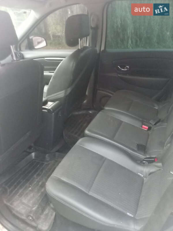 Мінівен Renault Grand Scenic 2014 в Підгайцях