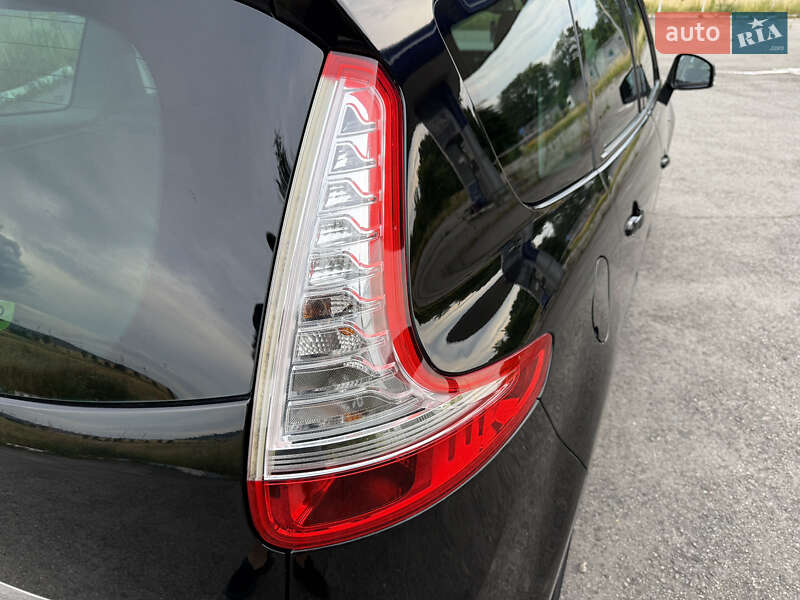 Минивэн Renault Grand Scenic 2013 в Радивилове