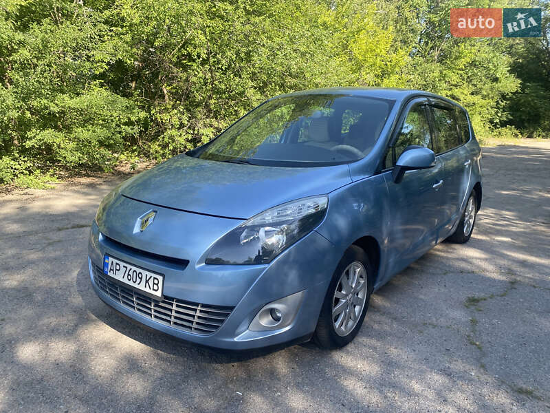 Минивэн Renault Grand Scenic 2010 в Запорожье