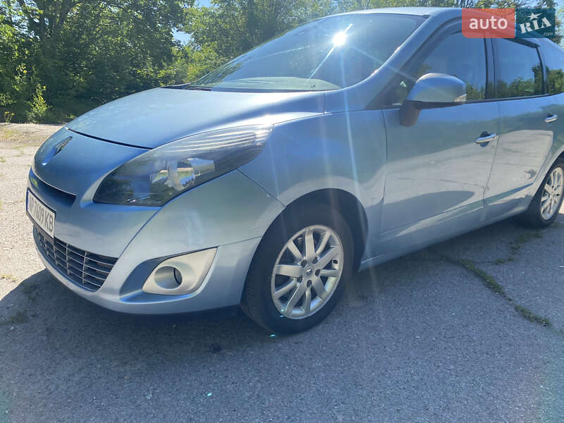 Минивэн Renault Grand Scenic 2010 в Запорожье