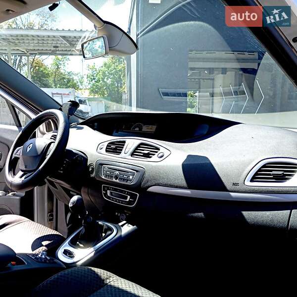 Минивэн Renault Grand Scenic 2011 в Первомайске