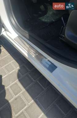 Мінівен Renault Grand Scenic 2013 в 
