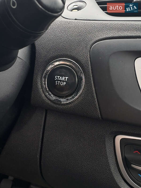 Минивэн Renault Grand Scenic 2013 в Черновцах