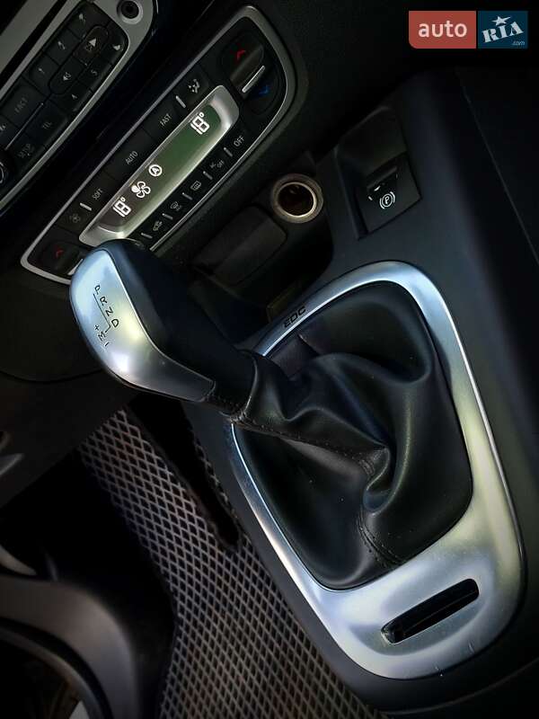Минивэн Renault Grand Scenic 2012 в Желтых Водах