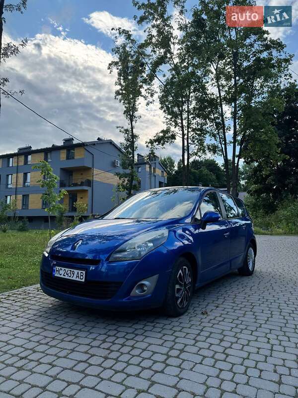 Минивэн Renault Grand Scenic 2011 в Львове