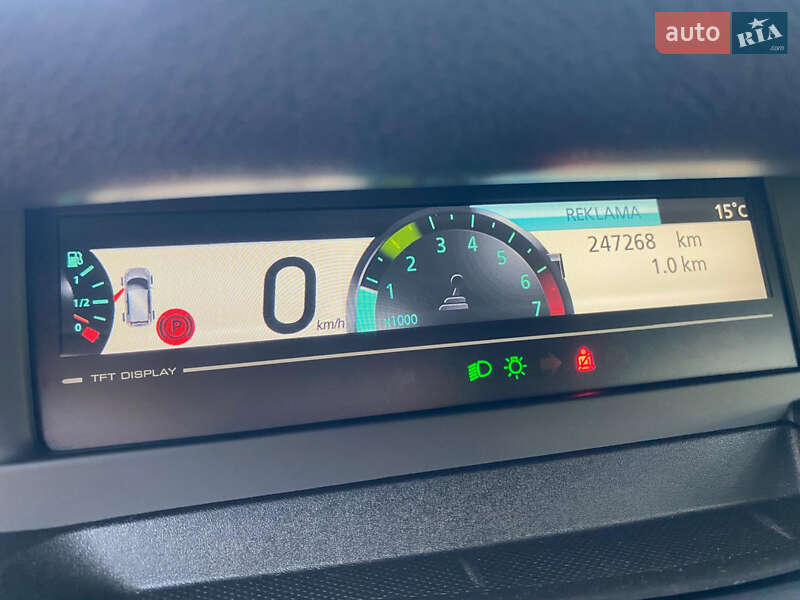 Мінівен Renault Grand Scenic 2011 в Рівному фото 33 Мінівен Renault Grand Scenic 2011 в Рівному