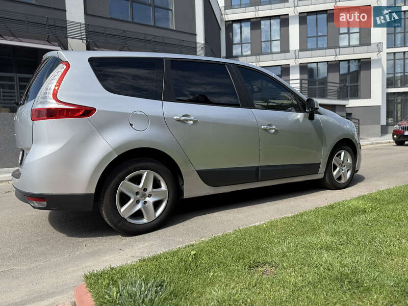 Мінівен Renault Grand Scenic 2012 в Чернігові