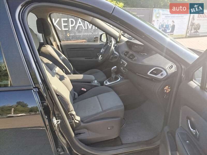 Минивэн Renault Grand Scenic 2012 в Каменец-Подольском фото 14 Минивэн Renault Grand Scenic 2012 в Каменец-Подольском