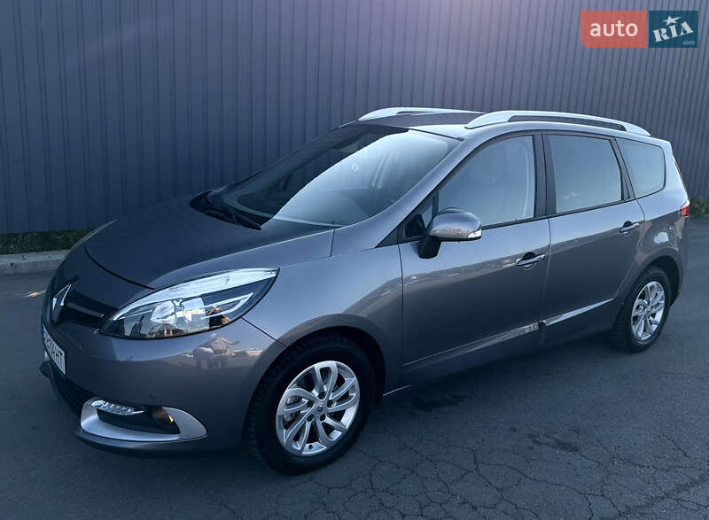 Renault Grand Scenic 2013