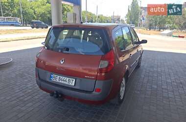 Минивэн Renault Grand Scenic 2006 в 