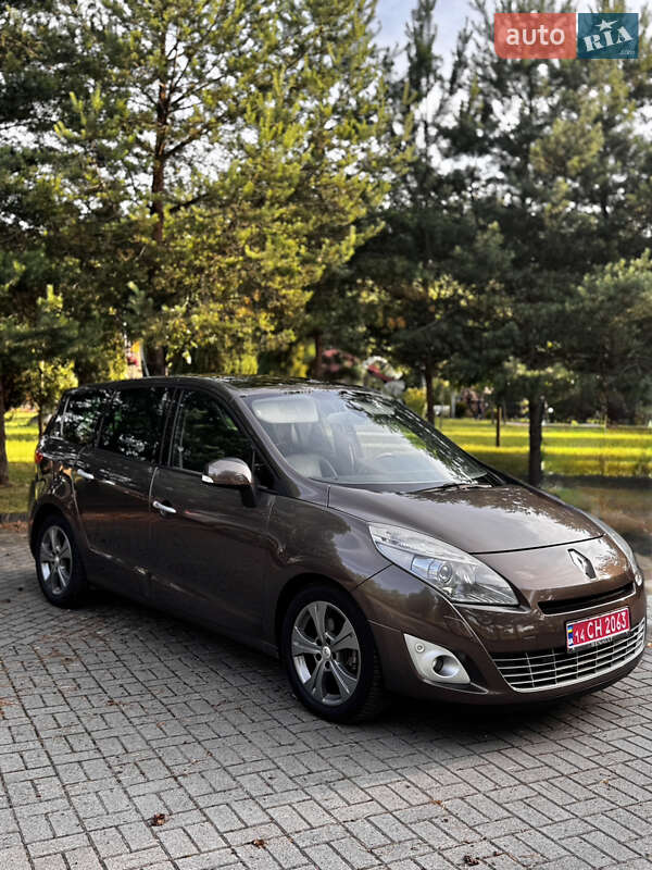 Минивэн Renault Grand Scenic 2010 в Дрогобыче