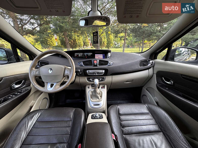Минивэн Renault Grand Scenic 2010 в Дрогобыче