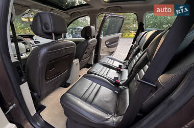 Минивэн Renault Grand Scenic 2010 в 