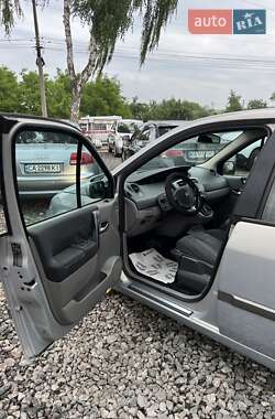 Минивэн Renault Grand Scenic 2005 в 