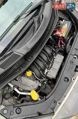 Минивэн Renault Grand Scenic 2005 в 