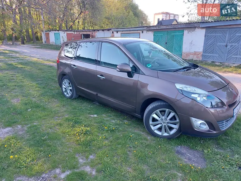 Renault Grand Scenic