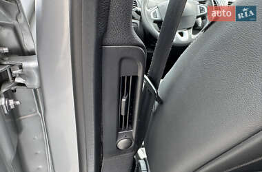 Минивэн Renault Grand Scenic 2012 в 