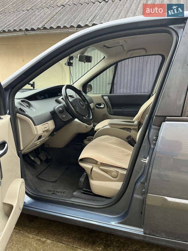 Мінівен Renault Grand Scenic 2008 в Івано-Франківську фото 18 Мінівен Renault Grand Scenic 2008 в Івано-Франківську