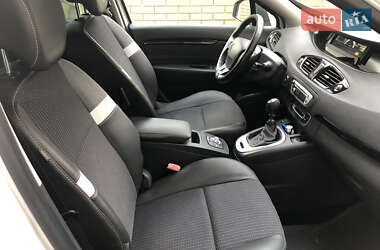 Мінівен Renault Grand Scenic 2013 в 