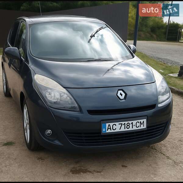 Renault Grand Scenic 2010