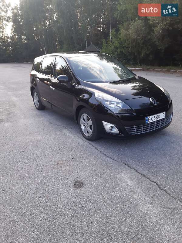 Минивэн Renault Grand Scenic 2011 в Харькове