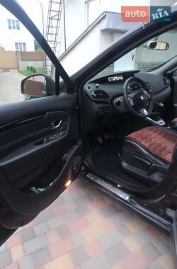Минивэн Renault Grand Scenic 2012 в 