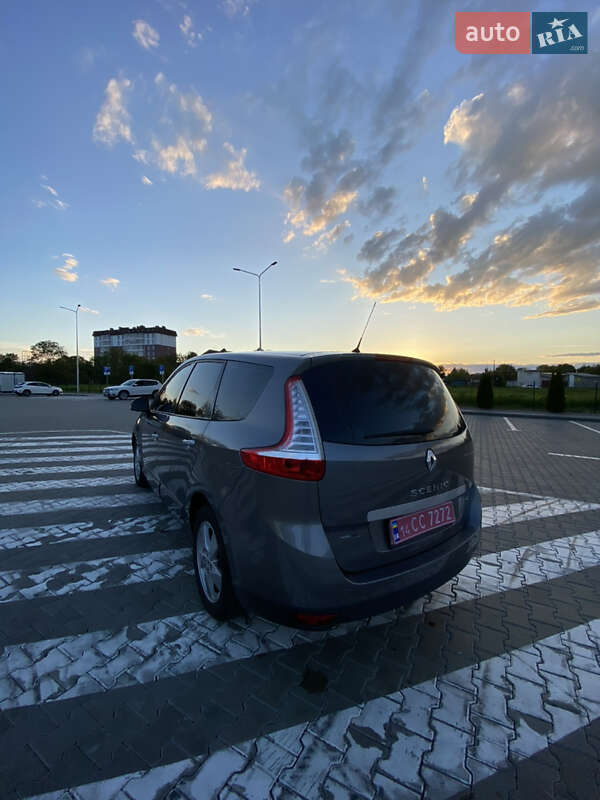 Минивэн Renault Grand Scenic 2011 в Стрые