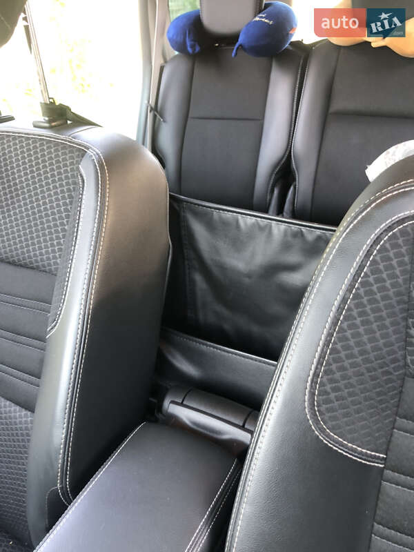 Минивэн Renault Grand Scenic 2016 в Василькове