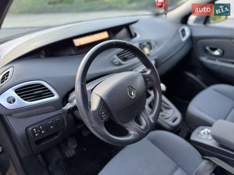 Минивэн Renault Grand Scenic 2010 в Самборе фото 29 Минивэн Renault Grand Scenic 2010 в Самборе