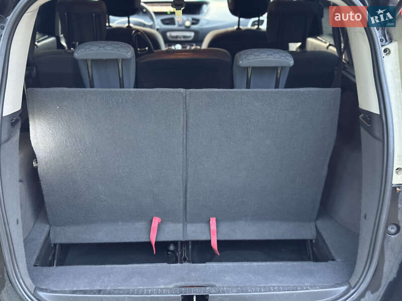 Минивэн Renault Grand Scenic 2010 в Самборе фото 45 Минивэн Renault Grand Scenic 2010 в Самборе