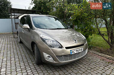 Мінівен Renault Grand Scenic 2010 в Івано-Франківську