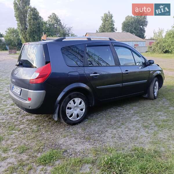 Минивэн Renault Grand Scenic 2008 в Путивле