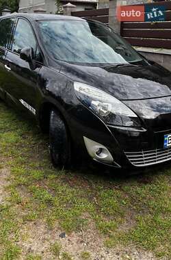Мінівен Renault Grand Scenic 2010 в Львові