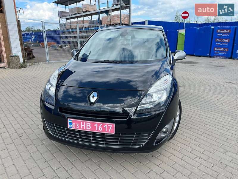 Мінівен Renault Grand Scenic 2011 в Івано-Франківську