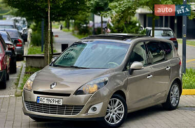 Мінівен Renault Grand Scenic 2010 в Івано-Франківську