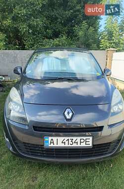 Минивэн Renault Grand Scenic 2011 в Яготине