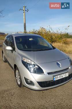 Минивэн Renault Grand Scenic 2010 в Долинской