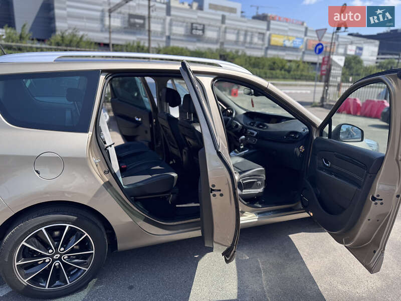 Минивэн Renault Grand Scenic 2013 в Киеве