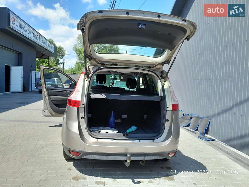 Минивэн Renault Grand Scenic 2009 в Рожнятове