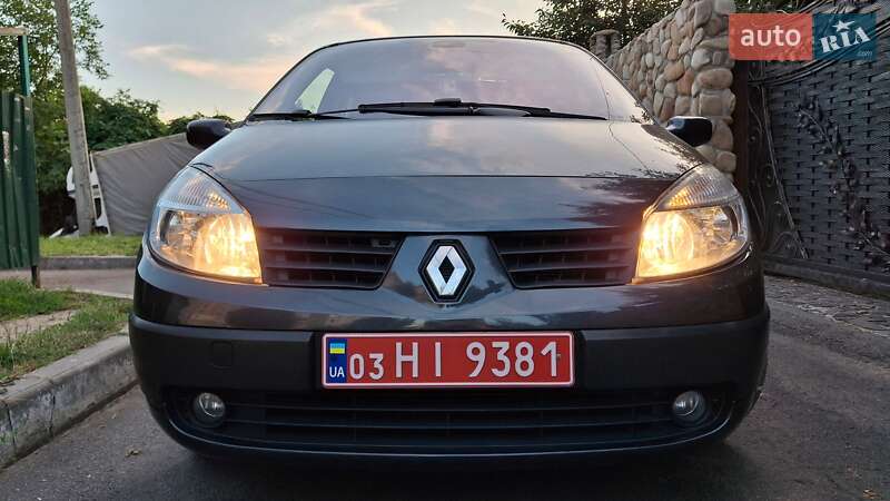 Минивэн Renault Grand Scenic 2005 в Луцке