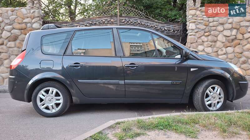 Минивэн Renault Grand Scenic 2005 в Луцке