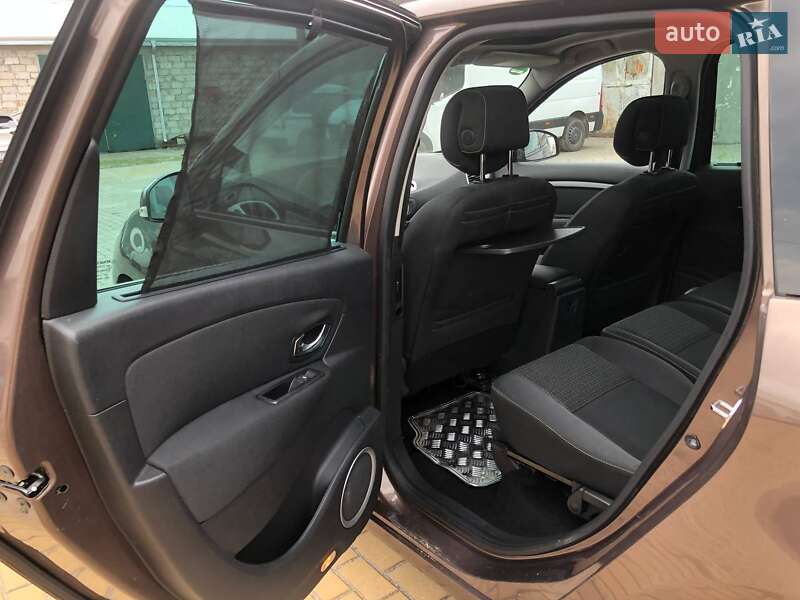 Минивэн Renault Grand Scenic 2011 в Ковеле