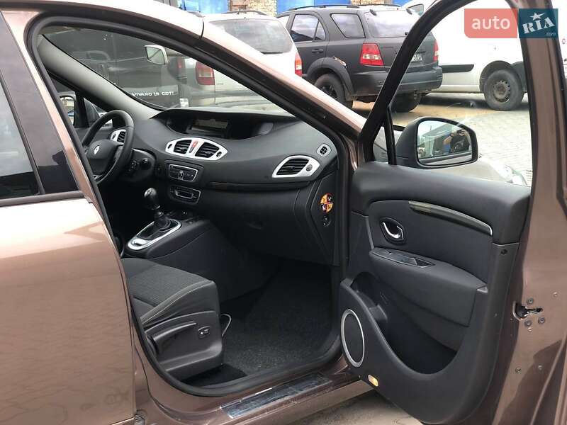 Минивэн Renault Grand Scenic 2011 в Ковеле