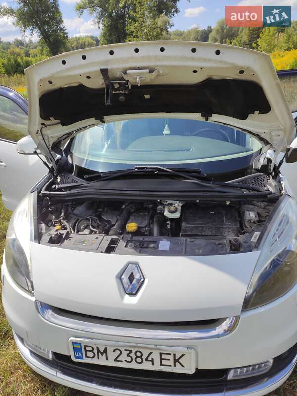 Минивэн Renault Grand Scenic 2013 в Ромнах