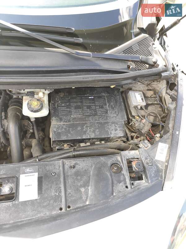 Минивэн Renault Grand Scenic 2013 в Ромнах